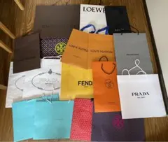 ハイブランド等色々　ショッパー　ショップ袋　特大から小まで80枚前後　まとめ売り