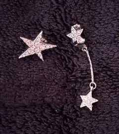 Plus Vendome 星型ピアス