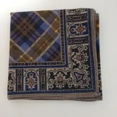 Yves Saint Laurent ハンカチ チェック ペイズリーのサムネイル