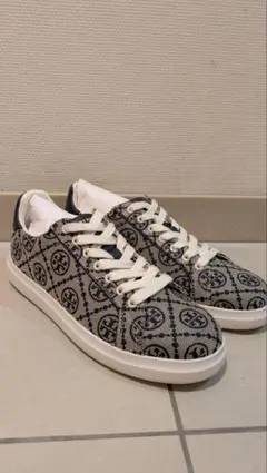 新品 TORY BURCH 161550 001 スニーカー 24cm - メルカリ