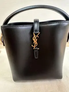 SAINT LAURENT PARIS レザー バケットバッグのサムネイル