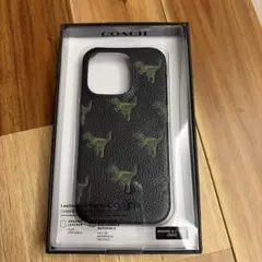 Iphone15PRO ケース COACHコーチ 恐竜柄 - メルカリ
