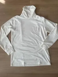 【未使用】箱無し　超極暖ヒートテックタートルネック