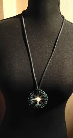 Item thumbnail for item c6a3a2b2-d4eb-4d11-aa9f-bda87ff70f6e