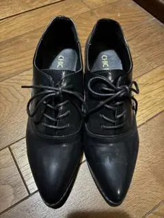 ブラックヒール付きオックスフォードシューズ S