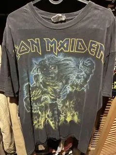 Item thumbnail for item fee8c08e-16fb-47c1-a9ec-570ee824caa5