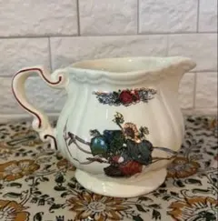 スペイン製マヨリカ焼手描き 陶器 ピッチャー 花瓶 馬に乗る人物 スペイン製マヨルカ焼手描き 陶器 ピッチャー 花瓶 馬に乗る人物