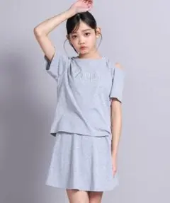 ꕤꕤZIDDY/ニコ☆プチ掲載　肩開きラメTシャツ＆フレアーボトムセットアップのサムネイル
