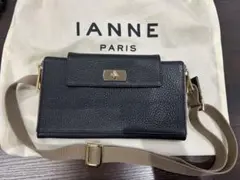 【IANNE】イアンヌ ブラックレザーショルダーバッグ