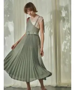 リリーブラウン 2wayワンショルワンピース