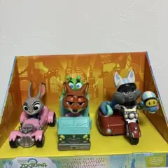 ズートピア 2 ディズニーストア　プルバックカー セット Stunt Car