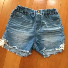 Item thumbnail for item 55bbd93d-23c8-47c3-ad40-b78fda85e0f7