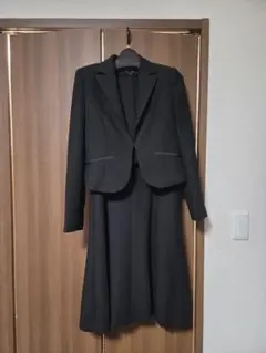 ブラックスーツ・ワンピースセット