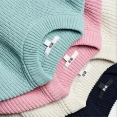 ウォッシャブルソフトニットクルーセーター　UNIQLO XL