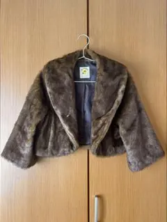 Ray BEAMS フェイクファー　ショート　コート　七分袖☆のサムネイル