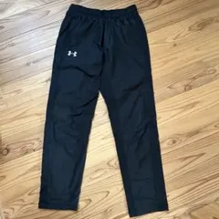 アンダーアーマー　ストロングウーブンパンツ　160 ブラック