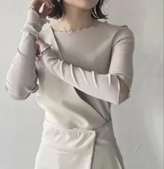 クレイオ　トップス