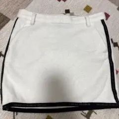 adidas ゴルフ　メッセージスカート ホワイト