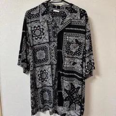 バンダナ風プリント 半袖シャツ XS