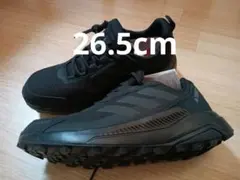 8激安送料込み】adidas Terrexのブラックスニーカー26.5cm - メルカリ