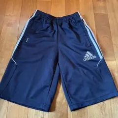 adidas ネイビー ハーフパンツ 150cm