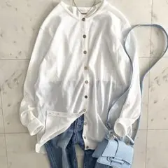 美品 ミューズドゥドゥーズィエムクラス クルーネックカーディガン 金ボタン 綿