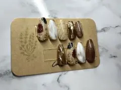 ハンドメイド　袴　振袖　ネイルチップ　成人式　現品　ベージュ　白系