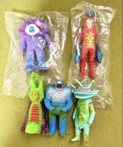 PPIH ドンキ グループ限定 KAIJU COLORS コンプリート ソフビ - メルカリ