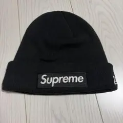 Supreme New Era World Famous ビーニーのサムネイル