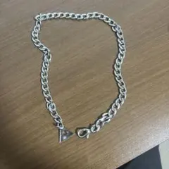 シルバーリンクチェーンネックレス 三角形チャーム付き