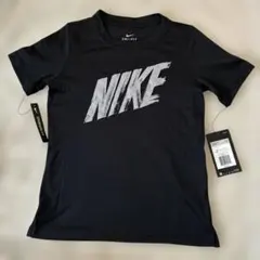 NIKE 新品　タグ付き　ブラック　130