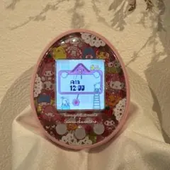 人気！たまごっちミーツ　サンリオ キャラクター柄の液晶ゲーム機　箱無し　美品 Amazon.co.jp: Tamagotchi meets (たまごっちみーつ) サンリオ