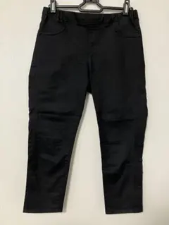 美品UNIQLO ブラック リラックスパンツ Sサイズ