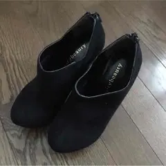 値下げ！vanity beauty ブーティのサムネイル