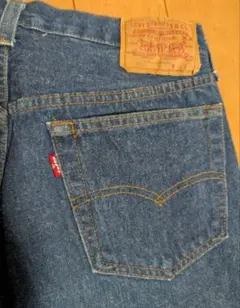 80s Levis501 濃紺 ハチマルのサムネイル
