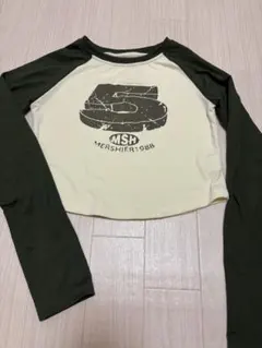 クロップド丈ナンバープリントラグランスリーブTシャツ