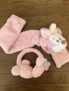 ミニーちゃんお顔付きマフラーと、イアーマフ