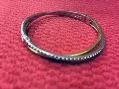 スワロフスキー　シルバーゴールド二重バングル Mサイズ