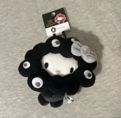 新品　サンリオ ミャクミャク ぬいぐるみ カラビナ ブラック キティ