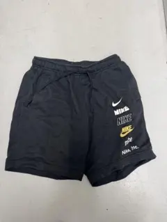 Nike ブラック ショートパンツ L