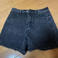 SHEIN ブラック デニム ショートパンツ S