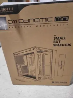 Lian Li o11 Dynamic Mini ホワイト pcケースのサムネイル