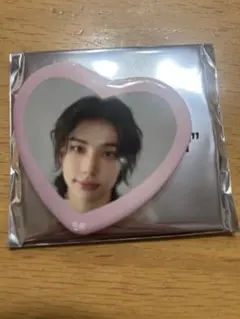 Stray Kids EXHIBITION ランダム缶バッチ　ヒョンジン