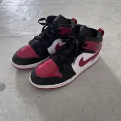 NIKE AIR JORDAN 1 Mid SE LittleKids 21cm