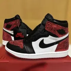 ナイキ ウィメンズ エアジョーダン1 レトロ ハイ OG ルビー 23cm