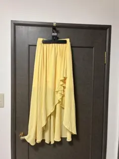 イエローフレアスカートのサムネイル