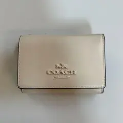 COACH 三つ折り財布 ホワイトのサムネイル