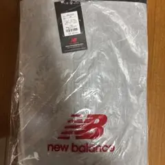 New Balance フード付きジャケット ブラック