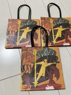 Item thumbnail for item a5004d66-d0e9-4c77-9faa-7da756ccf93d