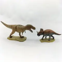 恐竜博 限定 ビスタヒエヴェルソル VS ペンタケラトプス フィギュア